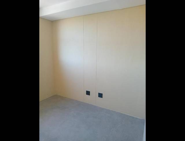 BUSINESS PROPERTY TO RENT IN LYNNWOOD MANOR